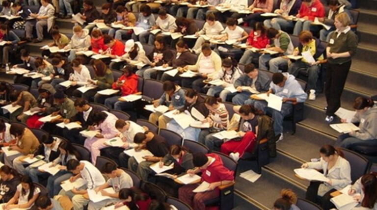 Ποια είναι τα νέα κριτήρια για μετεγγραφές σε ΑΕΙ και ΤΕΙ