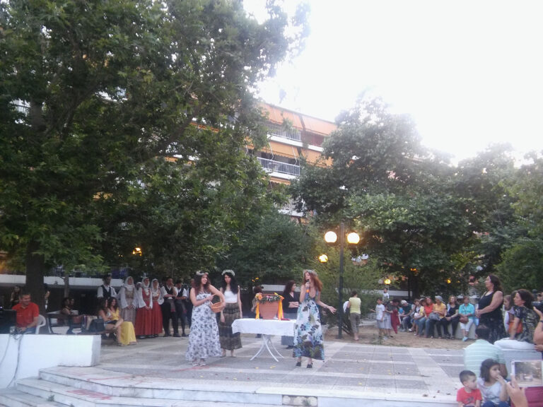 Η γιορτή του Κλήδονα στην πλατεία Γεννηματά στην συνοικία Ειρήνη