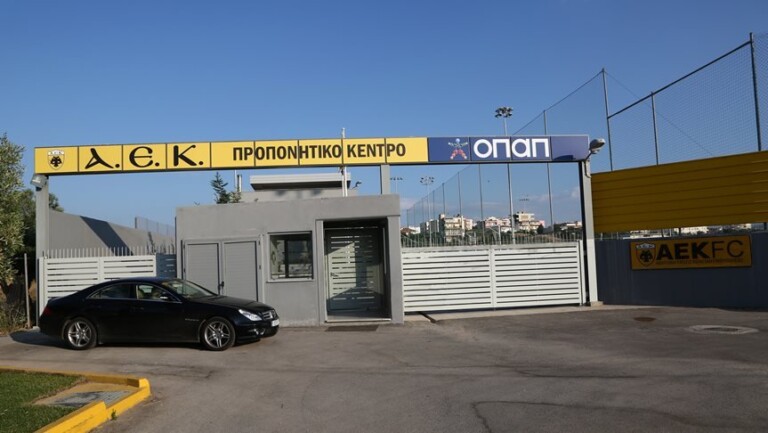 Χαράματα στα Σπάτα…