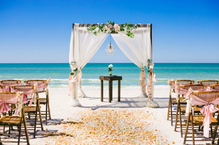 It’s the wedding season!