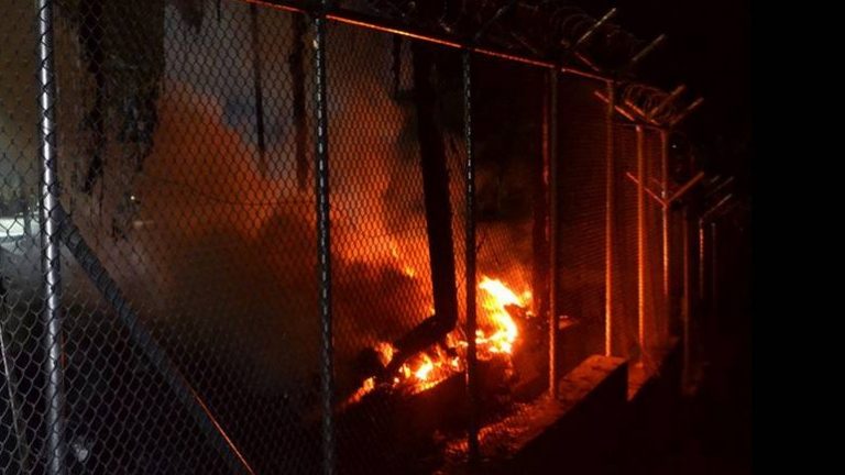 Eπεισόδια σε καταυλισμούς στη Χίο και τη Σάμο