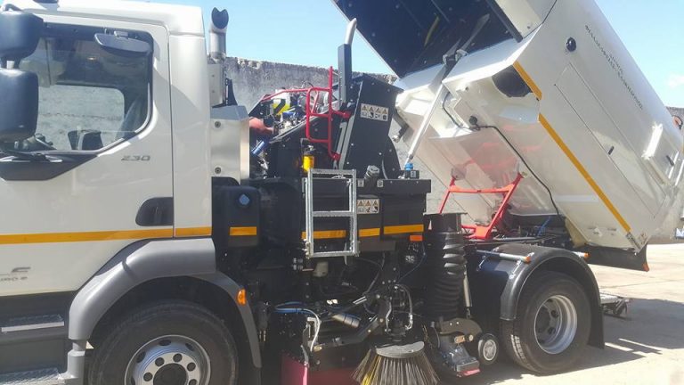 Ενίσχυση του στόλου καθαριότητας του Δήμου με την αγορά νέου σαρώθρου