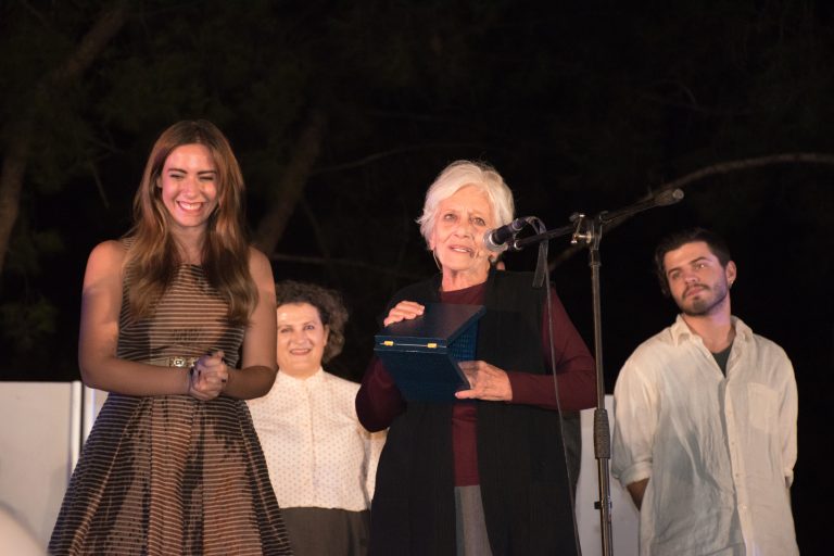 Η «Φιλιώ Χαϊδεμένου» αποθεώνεται στο Άλσος Νέας Φιλαδέλφειας (Ρεπορτάζ)