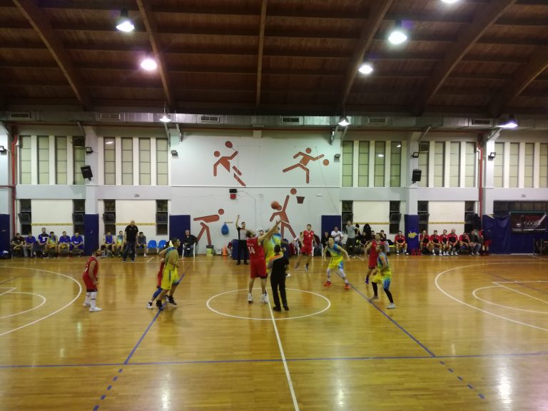 Ψεκάστε, σκουπίστε, τελειώσατε η ΦΕΑ…