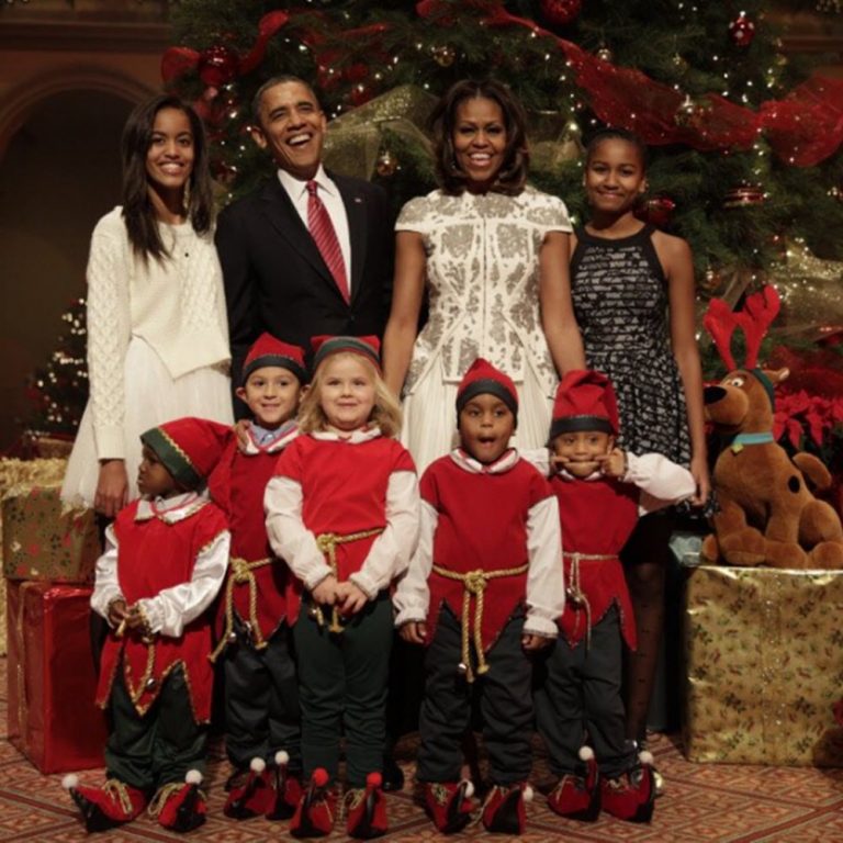 Το χριστουγεννιάτικο μήνυμα Ομπάμα και η οικογενειακή φωτογραφία