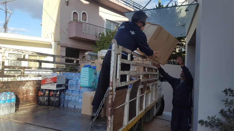 Παράδοση προϊόντων στο Δήμο Μάνδρας – Ειδυλλίας