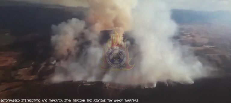 Παίρνει διαστάσεις φωτιά στην Τανάγρα-Ενισχύονται οι πυροσβέστες-Απομακρύνθηκαν μοναχοί από Μονή