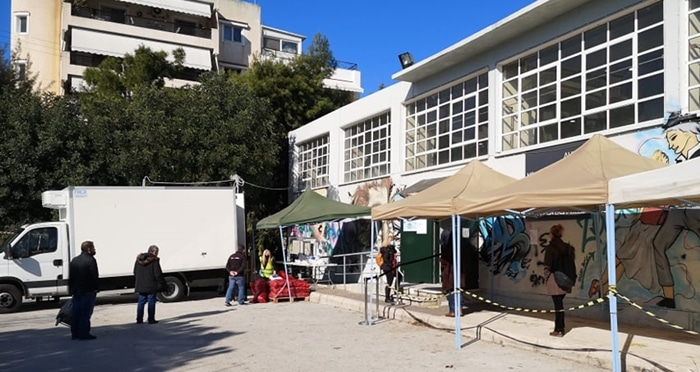 Πραγματοποιήθηκε η διανομή προϊόντων από το Δήμο Νέας Φιλαδέλφειας – Νέας Χαλκηδόνας στους ωφελούμενους του προγράμματος ΤΕΒΑ/FEAD