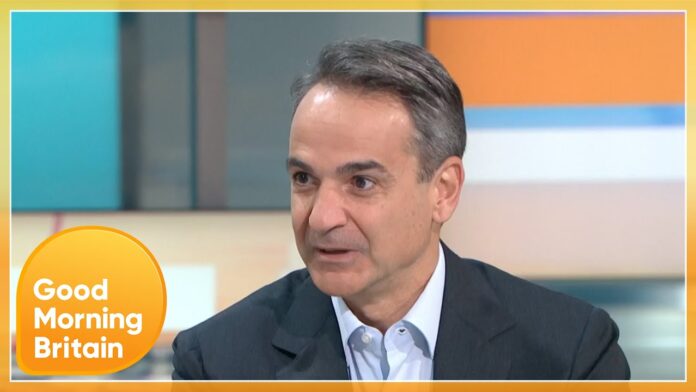 Σε πρωινό τοκ-σώου της Βρετανικής τηλεόρασης εμφανίστηκε ανεπίσημα ο πρωθυπουργός