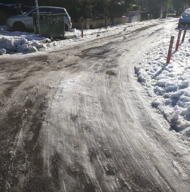 Σωματείο Εργαζομένων κατά της διοίκησης για την (μη) διαχείριση της κακοκαιρίας