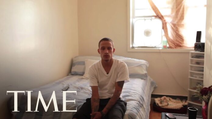 Το 2014 το αίσχος με τον πνιγμό μικροπωλητή πουλώντας μεμονωμένα τσιγάρα από την αστυνομία της Νέας Υόρκης