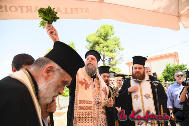 Πραγματοποιήθηκε ο Αγιασμός και η κατάθεση θεμελίου λίθου στο νέο Βρεφονηπιακό Σταθμό της Ι.Μ. Νέας Ιωνίας στη Ν. Φιλαδέλφεια (φωτορεπορτάζ)