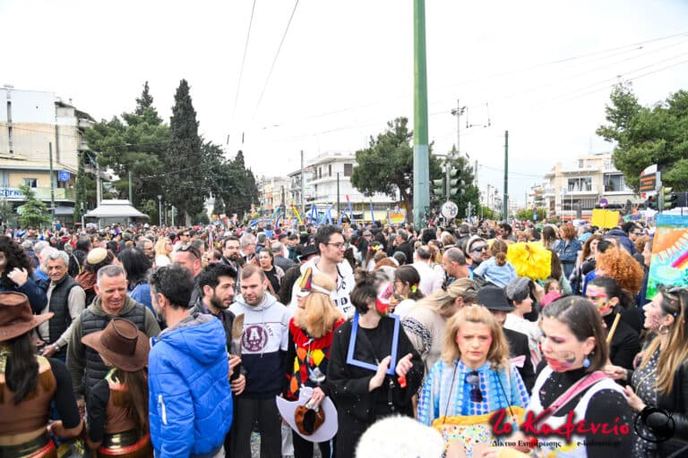 Φωτορεπορτάζ: Ανεπανάληπτο καρναβάλι στην Νέα Φιλαδέλφεια