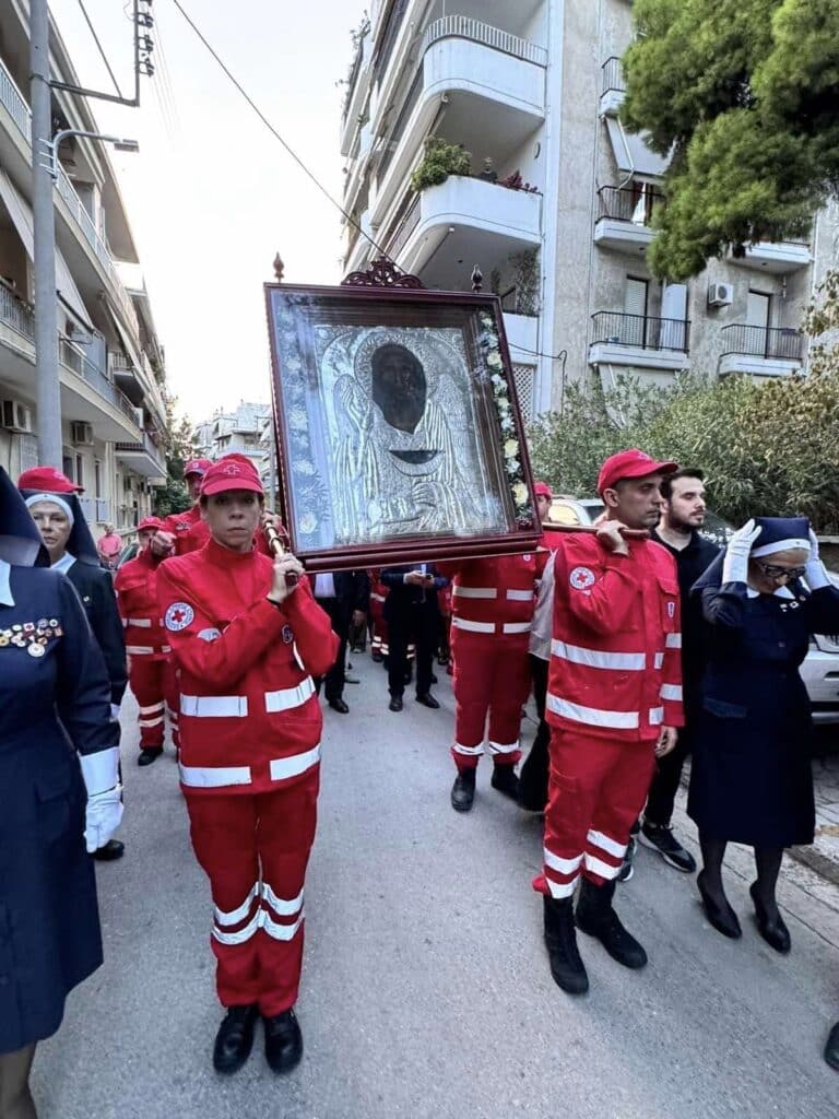 Κατανυκτικός και πολυπληθής ο εορτασμός της Αποτομής της Τιμίας Κεφαλής του Αγίου Ιωάννη του Προδρόμου στον Ιερό Ναό Αγίου Ιωάννου Μαδύτου