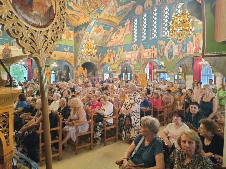 Με λαμπρότητα γιορτάστηκε η μνήμη της Αγίας Μαρίνας στη Νέα Φιλαδέλφεια