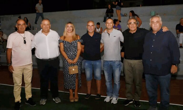 Με μεγάλη επιτυχία πραγματοποιήθηκαν τα εγκαίνια του ανακαινισμένου Γηπέδου Μπάσκετ στην Πλατεία Κυθήρων