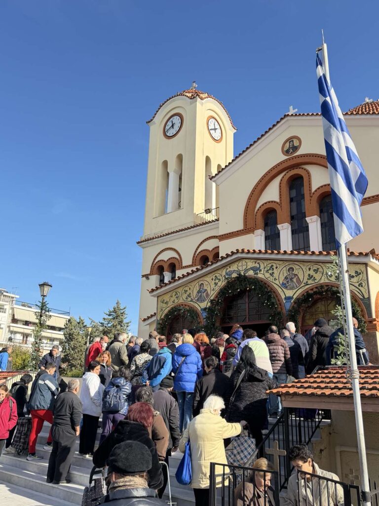 Δέματα Αγάπης από την Ιερά Μητρόπολη Ν. Ιωνίας