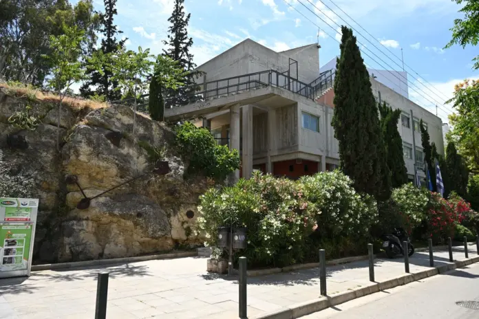 Έντονη οσμή φυσικού αερίου στην Αθήνα Έντονη οσμή φυσικού αερίου στην Αθήνα