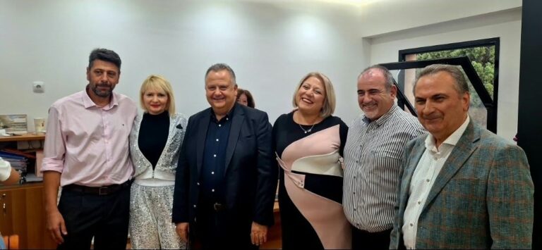 Λαμπερά εγκαίνια για το νέο υποκατάστημα λογιστικών υπηρεσιών στη Νέα Φιλαδέλφεια