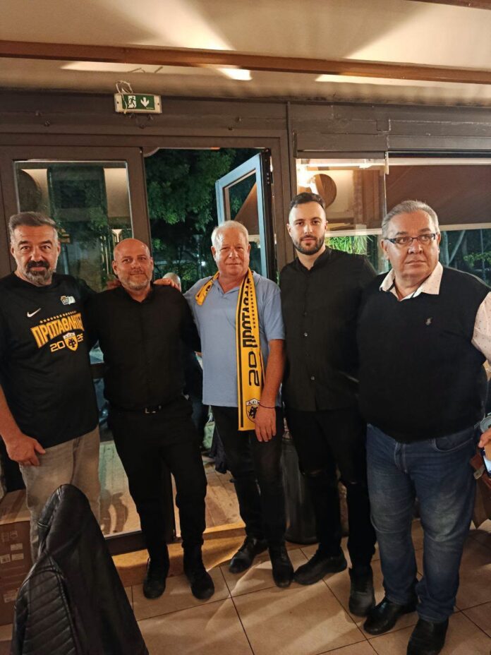 Σημαντική δωρεά στη μνήμη Ανδρέα Σταματιάδη Σημαντική δωρεά στη μνήμη Ανδρέα Σταματιάδη από τον ΠΠΣ Αγιά Σοφιά στον Δήμο Νέας Φιλαδέλφειας